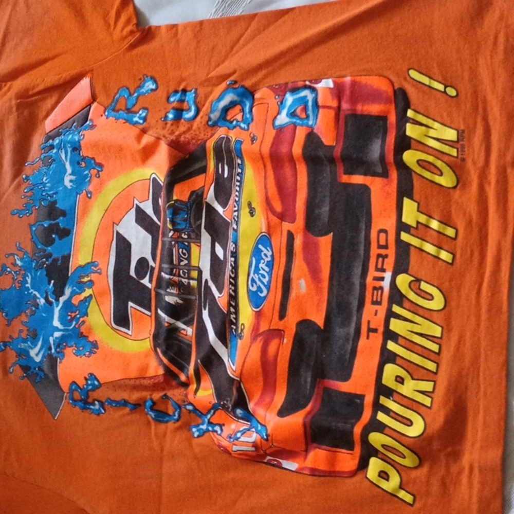 1990s NASCAR Ricky Rudd "Tide Pouring It On!" Vintage Graphic Tee